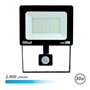 Foco LED Elbat com Sensor de Movimento - Potência: 30W - Lúmens: 2900 - Luz Fria 6.500K - Vida Útil: 30.000 - 50.000 Horas - Âng