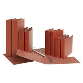 Pasta Mariola com 4 argolas, em cartão com textura de couro - Tamanho padrão (4/4) - Argolas redondas de 25 mm - Dimensões: 24 x